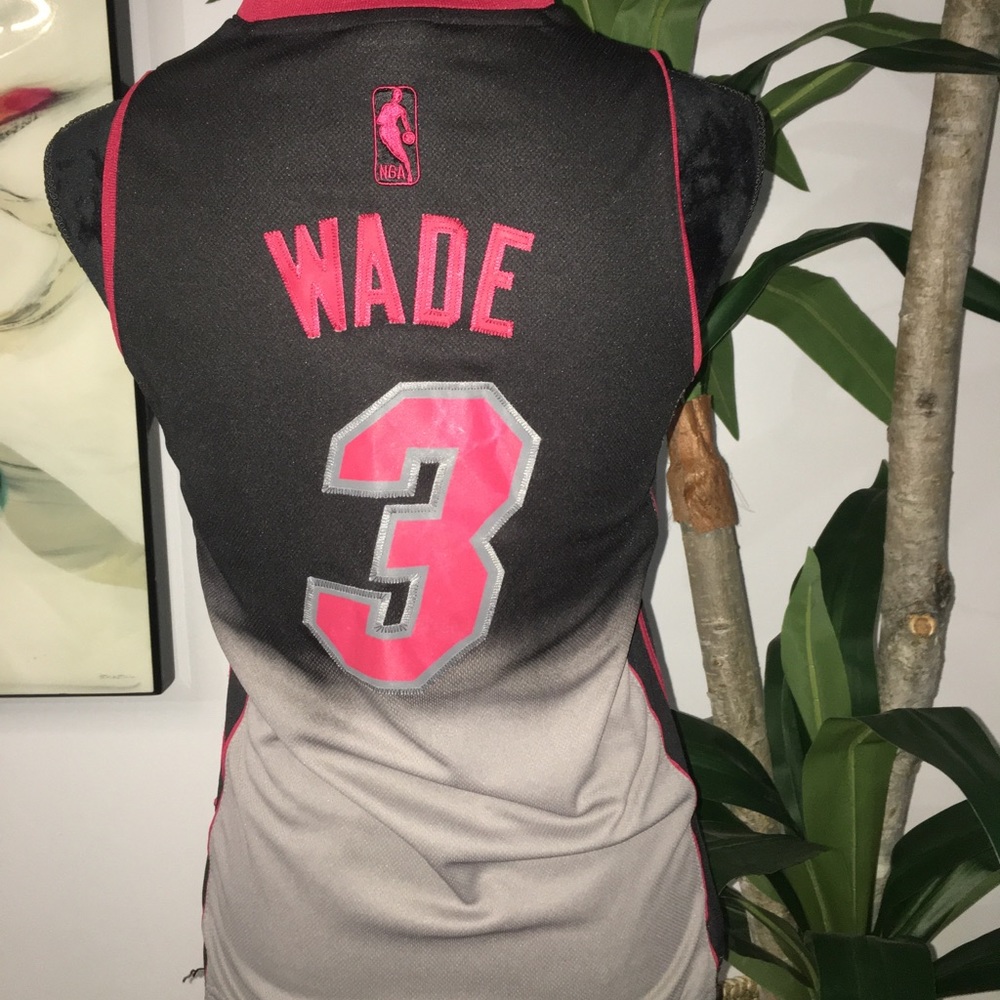 Limited Edition Dwyane Wade Miami Heat Jersey - Picture 3 of 3